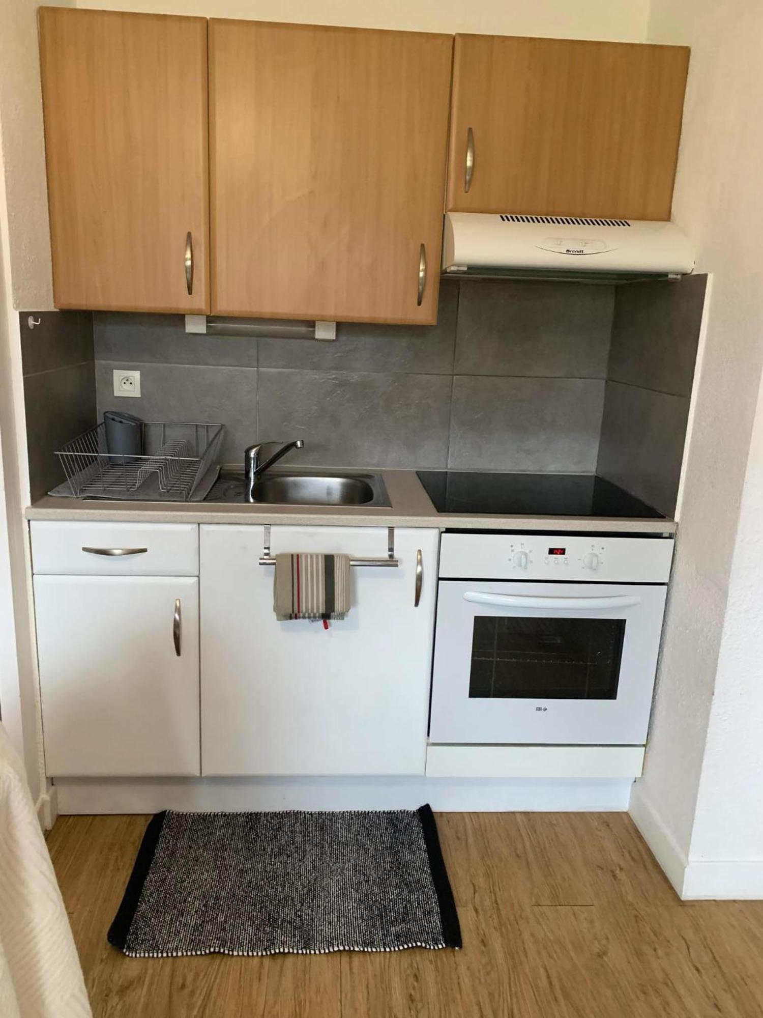 Appartement Charmant A Bagneres De Bigorre 56 M² Avec Balcon Exterior foto